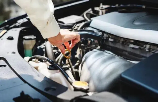 建议车主:汽车行驶6万公里后,这4个零件没坏也要换,请注意-十千图库,Cosplay美图,私房写真,套图下载