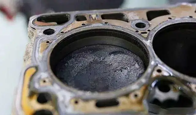 建议车主:汽车行驶6万公里后,这4个零件没坏也要换,请注意插图3 建议车主:汽车行驶6万公里后,这4个零件没坏也要换,请注意插图3