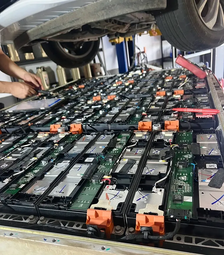 新能源汽车维修难题:修理店稀缺,技术更新迅速-十千图库,Cosplay美图,私房写真,套图下载