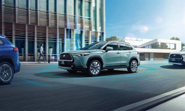 12.98万起，新款卡罗拉锐放焕新上市插图6