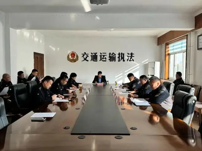 临沂交通部门召开网约车行业规范会议 严打恶意竞争行为插图