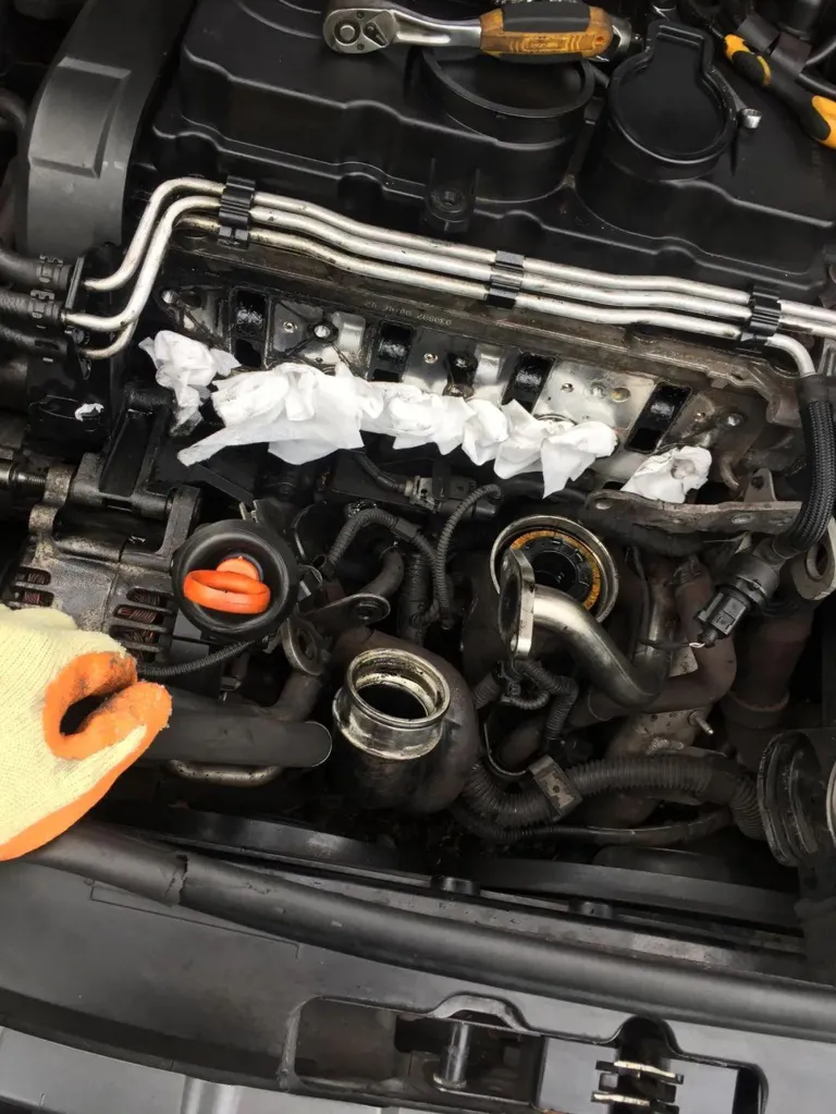 发动机积碳到底多久清洗一次呢？插图