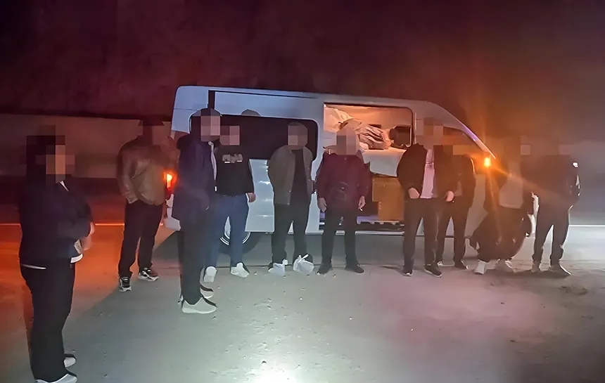 城际顺风车：一场司机与乘客的“双输”迷局插图