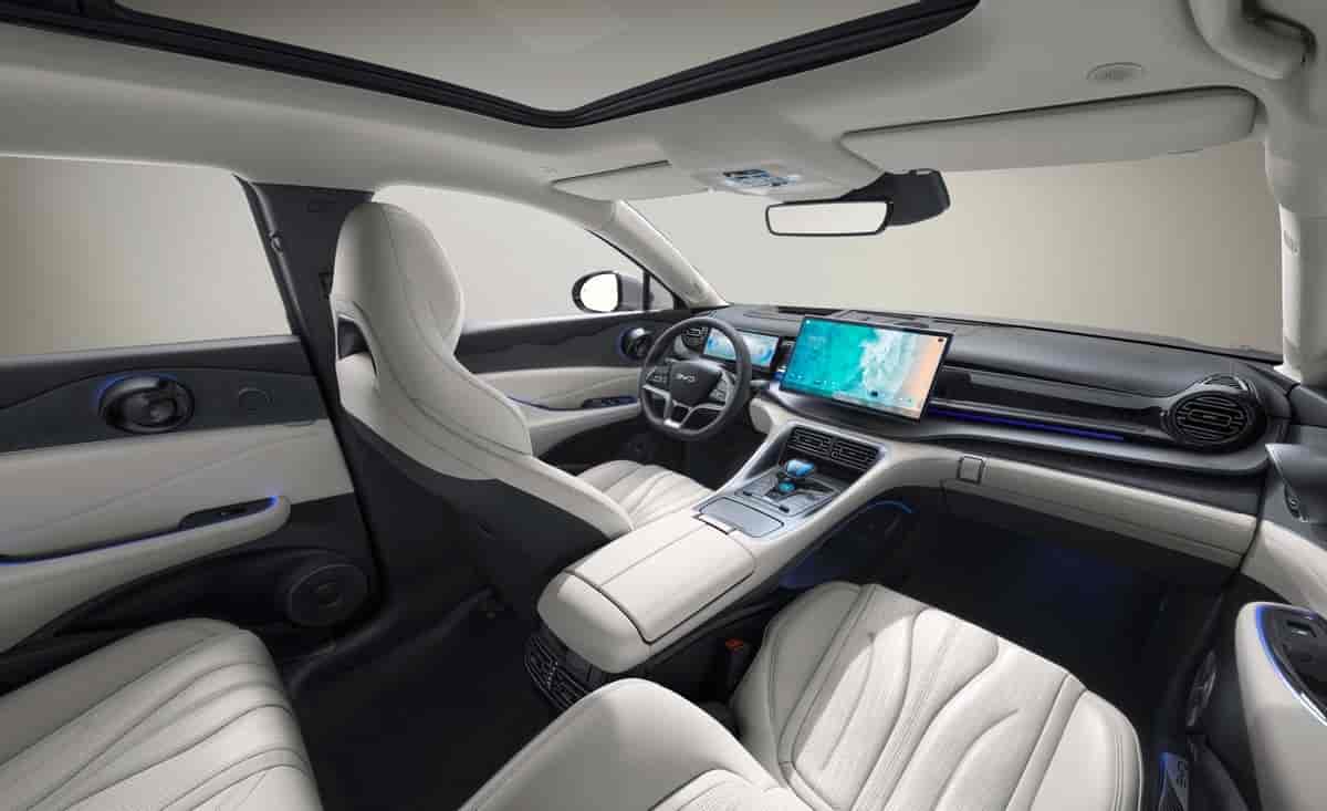 增配降价，降幅惊人！比亚迪护卫舰07荣耀版抢占中型SUV市场高地插图4