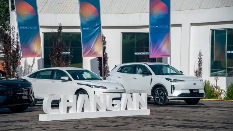 长安启源A05/Q05“鲸”动拉美，展现世界级品质魅力插图1