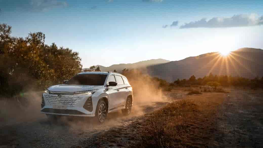 长安汽车凭什么获得2500万用户支持？三款上市新车给你满分答案！插图4