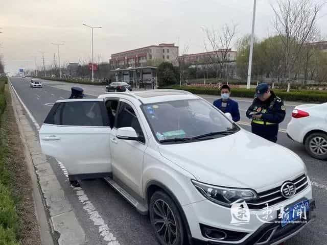 5天查处60台网约车,无缝隙不间断集中整治!插图1 5天查处60台网约车,无缝隙不间断集中整治!