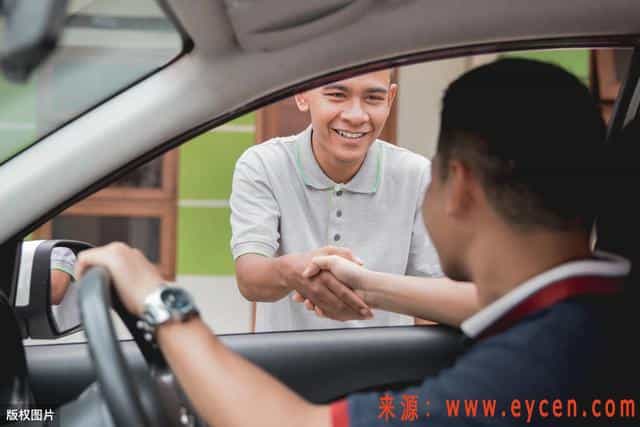 值得吗？一司机专职跑异地顺风车，半个月开了1万多公里