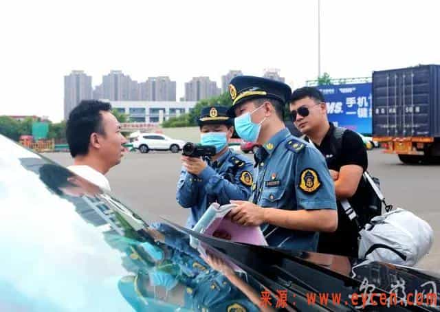 新措施！非法网约车录入数据库和车道收费系统，1天15辆被查扣