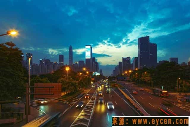 深圳持证网约车司机接近11万人